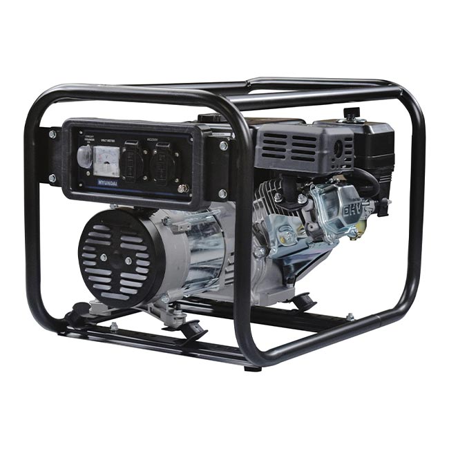 Генератор HY 3100 HYUNDAI 2.8 kW