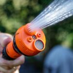 Маркуч спираловиден 15 м с връзки и струйник 4 функции к-т Claber