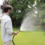 Струйникът Max Flow 9562 за поливане и почистване Claber