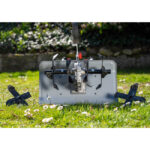 Фреза електрическа IEM 1500 е практичен избор за обработка на почвата в малки и средни градини, където се търси удобство и ефективност. С работна ширина от 45 см