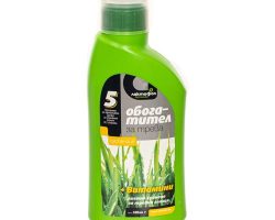 Течен обогатител за тревни килими 0.5л Лактофол